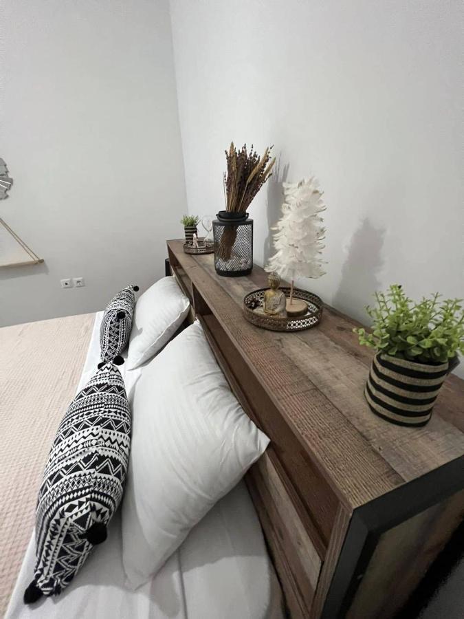Beach Apartment Edem First Floor Playa de Perivolos Exterior foto